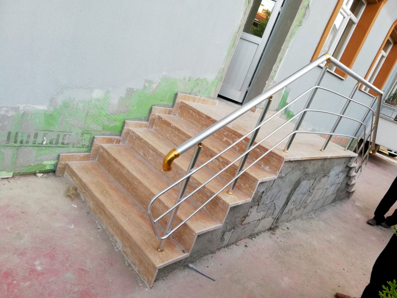 Alüminyum korkuluk sistemleri